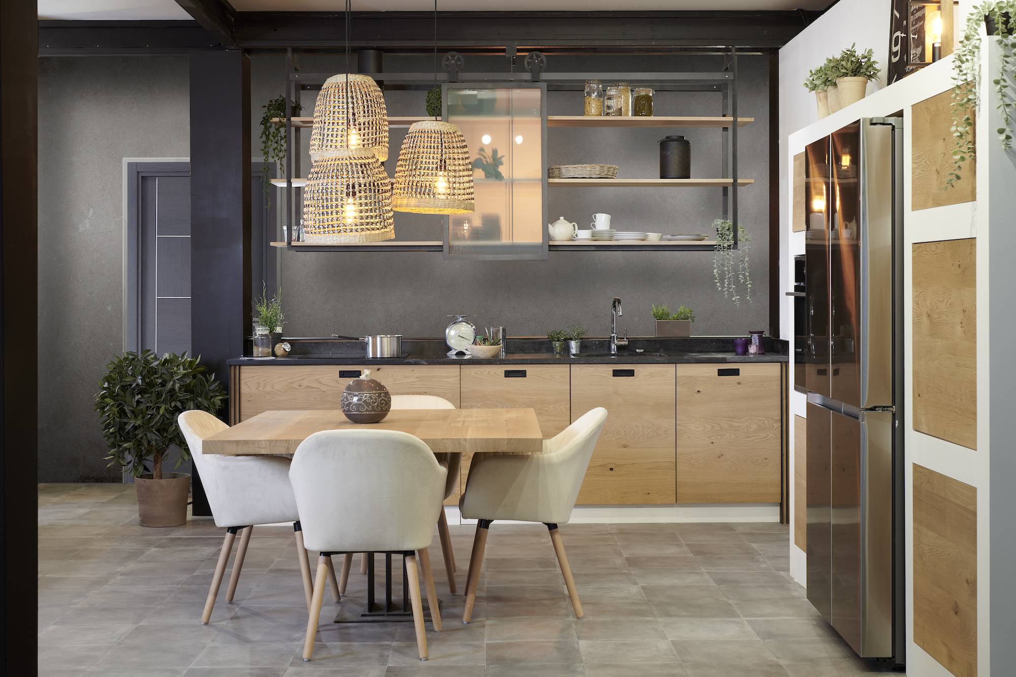 Cuisine Yanaoz Trets, cuisine bois et blanc, cuisine sur mesure